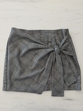 Forever 21 Black & White Plaid Tie-Front Mini Skirt Juniors Size L